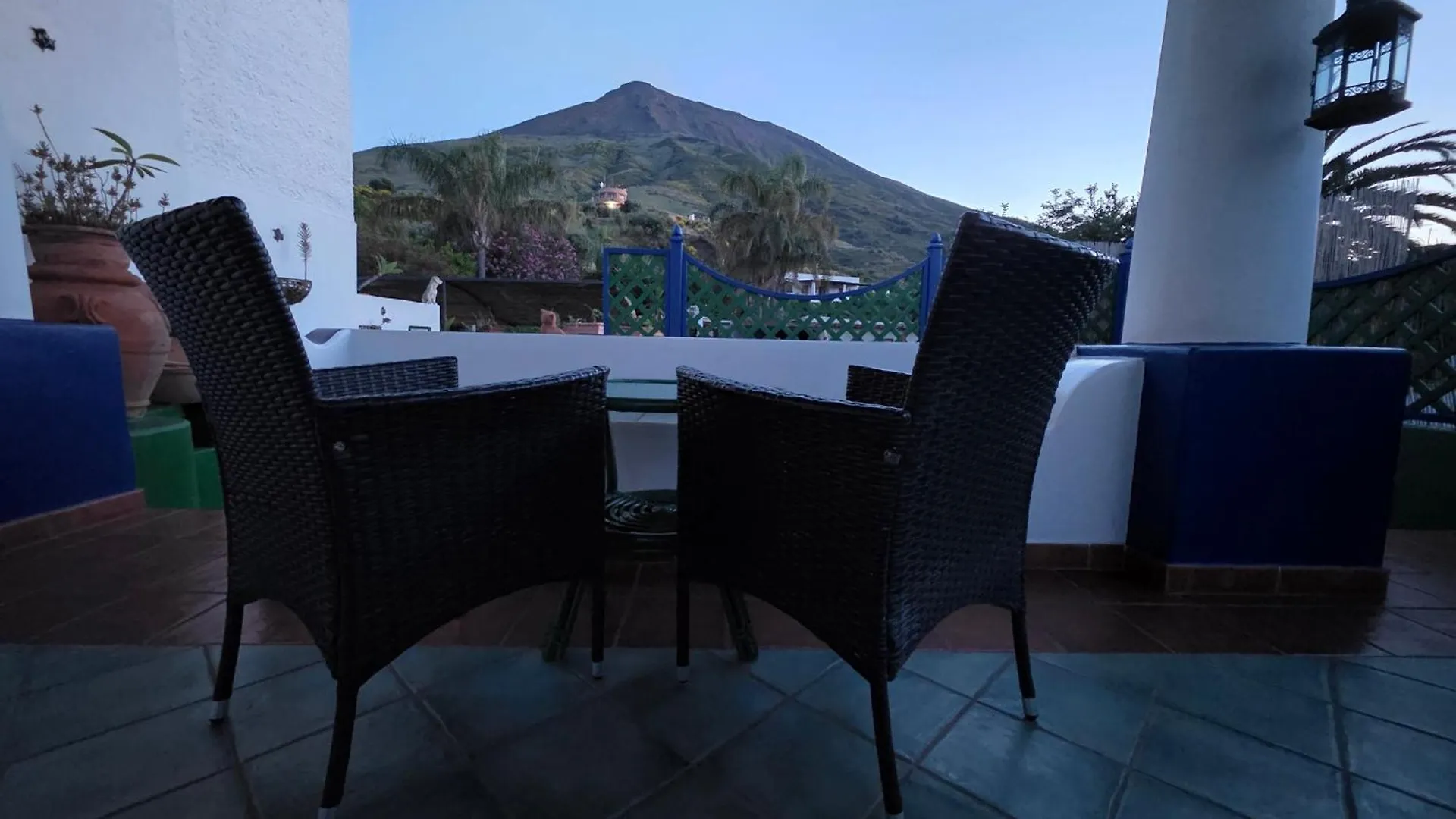 Aquilone Residence Stromboli Włochy