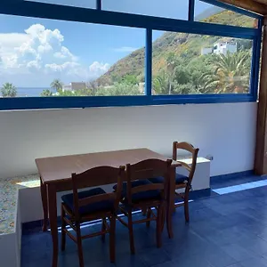Il Vulcano A Piedi Guest house