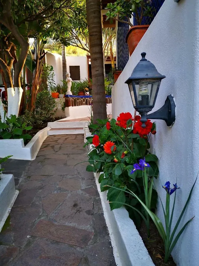 Aquilone Residence Stromboli Bed & Breakfast